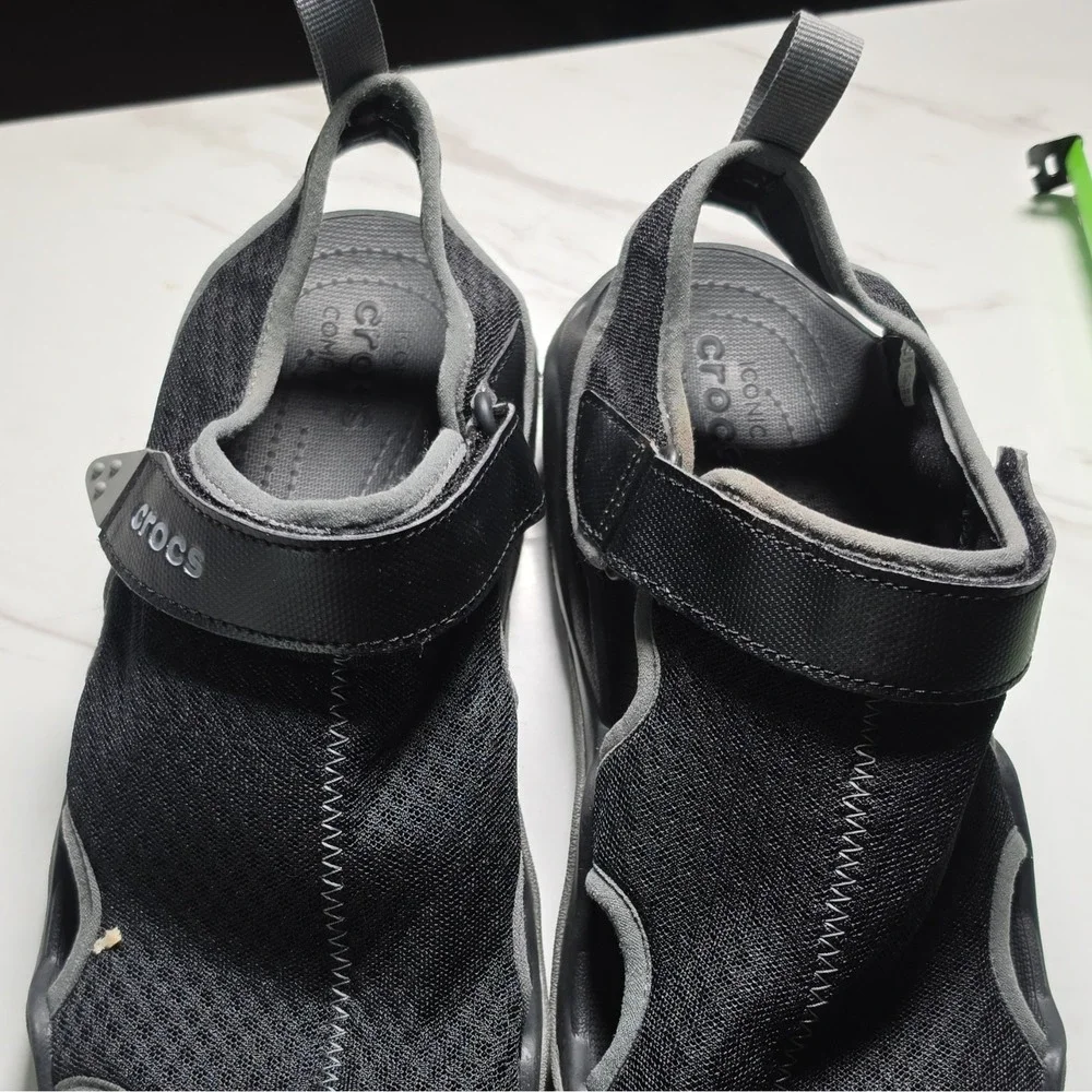 Crocs Men's Water Shoes Black Slip-On US Size 10 Medium Water Sports